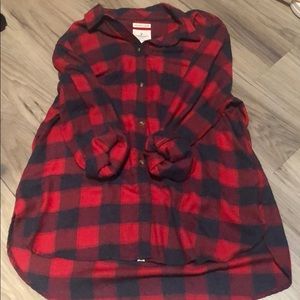 American Eagle Flannel Button-down